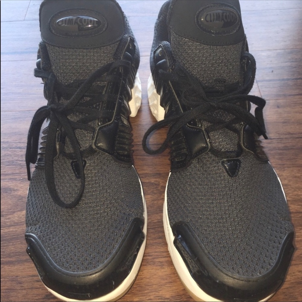 Men’s Adidas Running Shoe